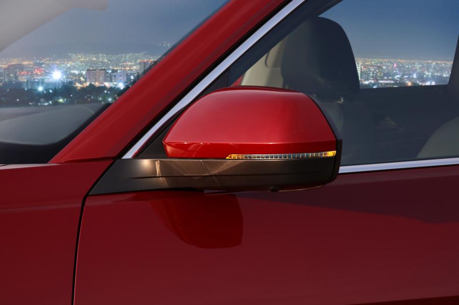 Детали экстерьера Volkswagen Teramont 2018 года  (MX) (фото 2 из 16)